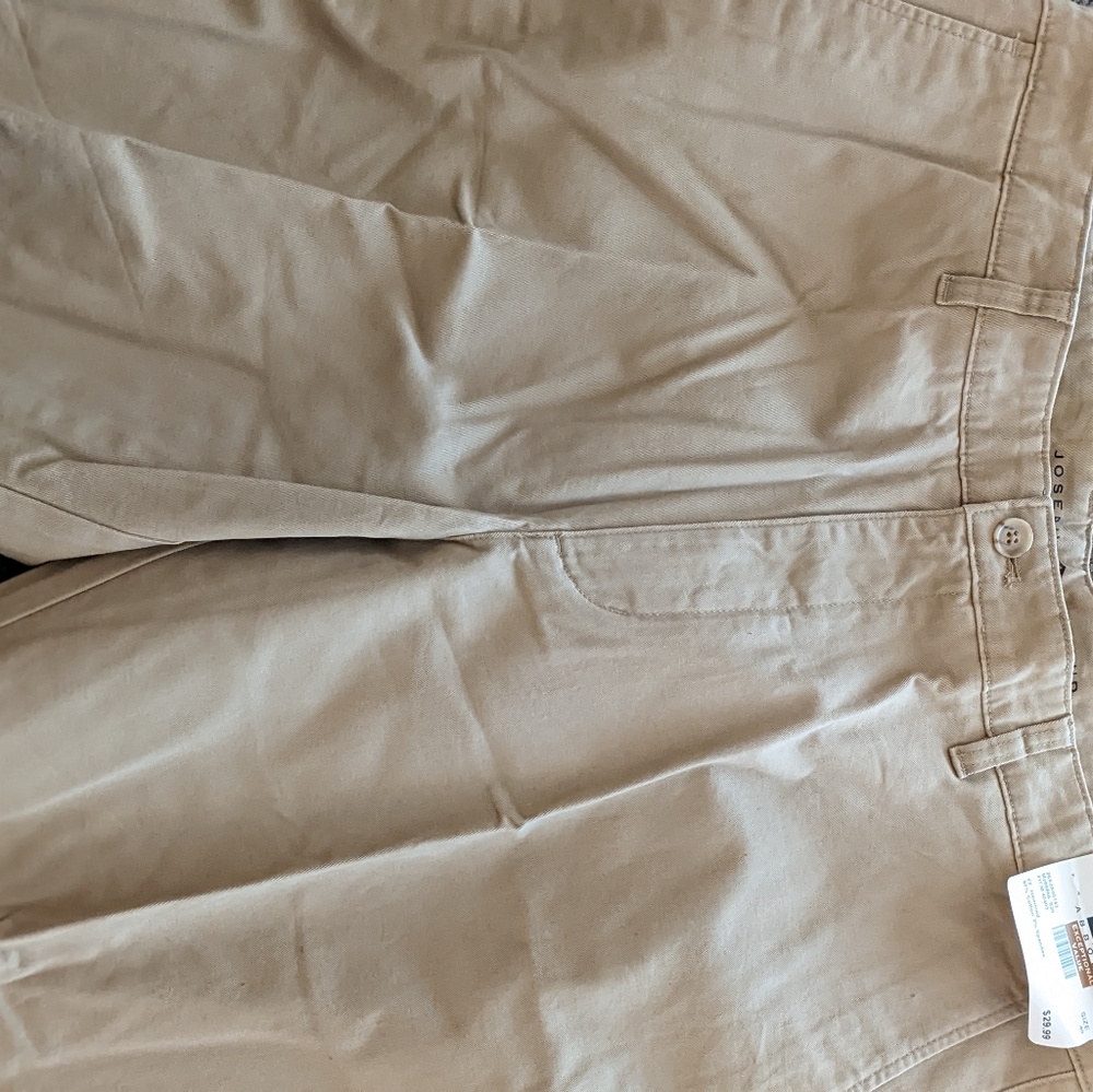 Joseph Abboud Shorts Tan Size 40